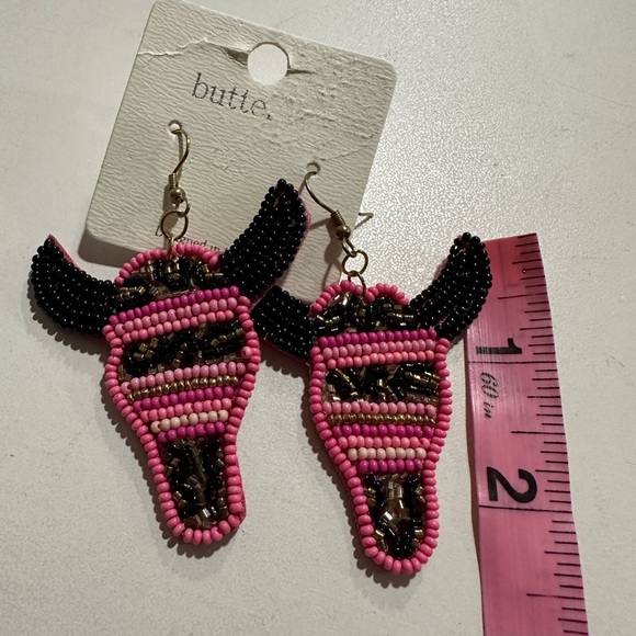 Handcrafted Pink Beaded Earrings - Picture 2 of 5